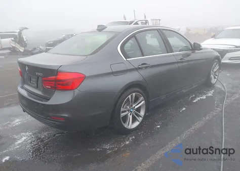 2017 BMW 330I z USA, uszkodzony, nr VIN WBA8B9G5XHNU09783
